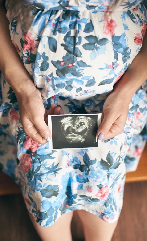 Dating Scan in Pregnancy in PCMC, Pune - Srushti Hospital and IVF Center